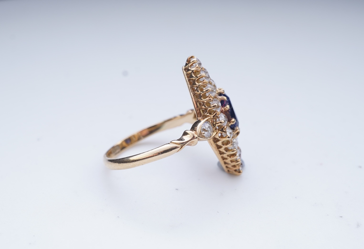 A Victorian sapphire and diamond ring, late 19th century